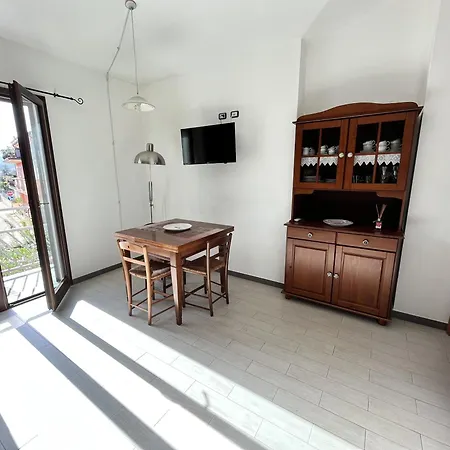 Casa Vacanze Nana Con Cortile * Tortolì
